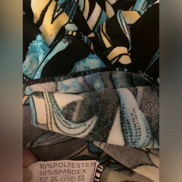 Beautiful woman’s sundress-M - Picture 2 of 3